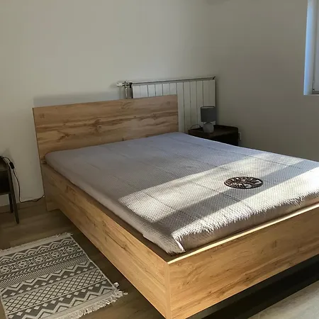 Borostyan Vendeghaz - בית נופש *